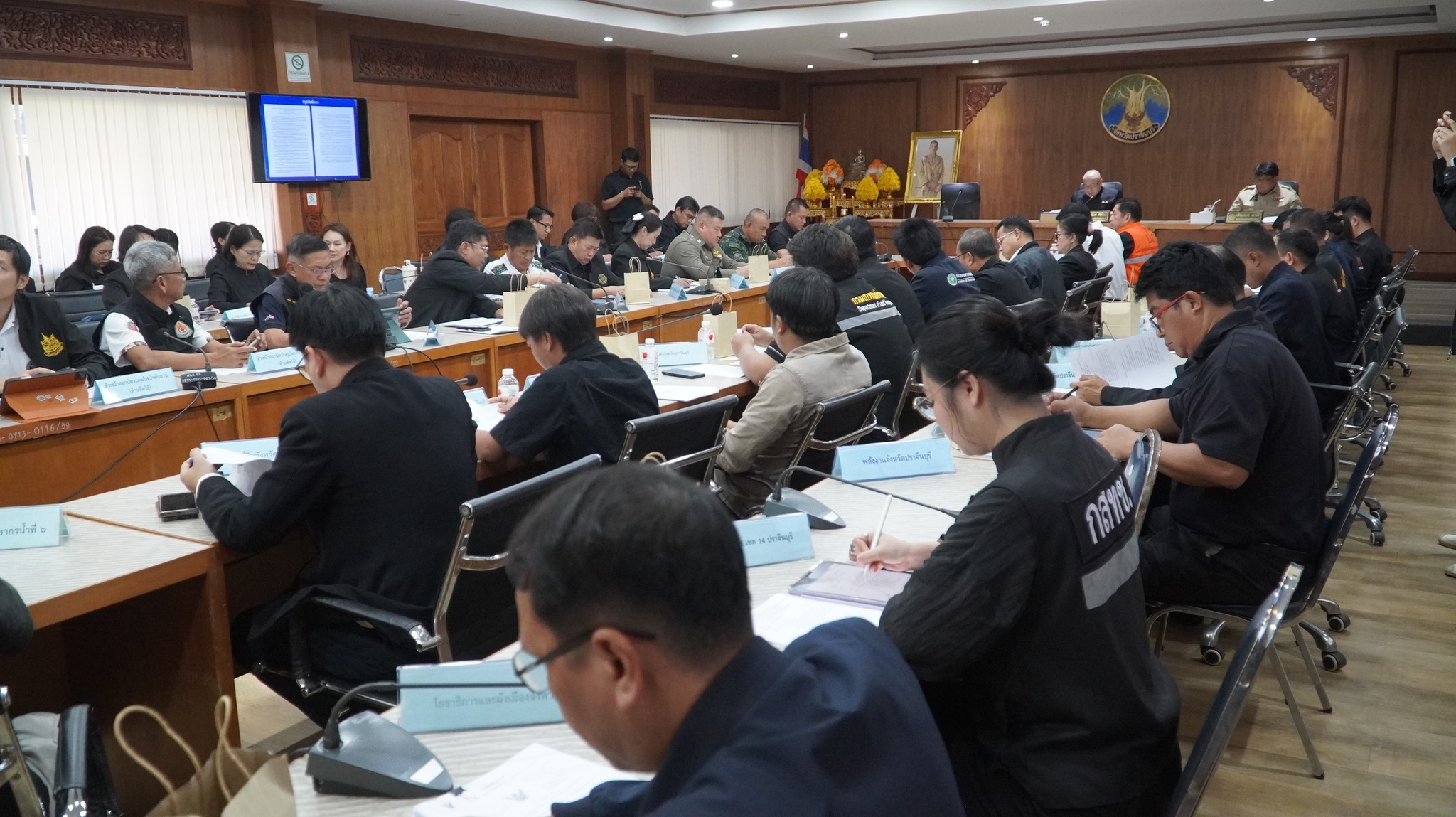 title - วันอังคารที่ 16 ธันวาคม 2568 เวลา 14.00 น. นายวิทูล ประดิษฐบุญ ปฏิรูปที่ดินจังหวัดปราจีนบุรี เข้าร่วมประชุม เตรียมการป้องกันและแก้ไขปัญหาไฟป่า หมอกควัน และฝุ่นละอองขนาดเล็ก (PM2.5) จังหวัดปราจีนบุรี ปี 2568-2569 ครั้งที่ 2